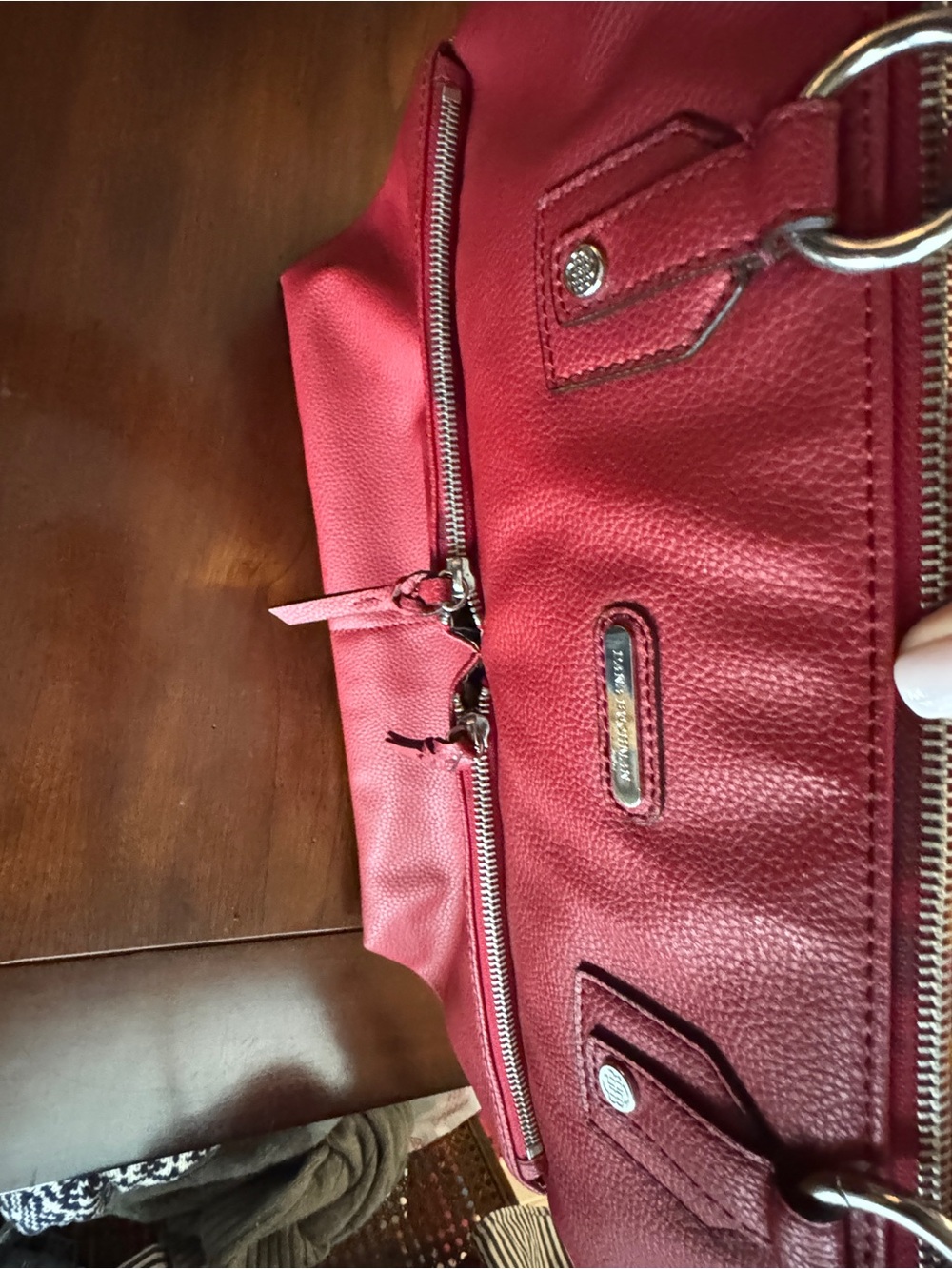 Dana Buchman Y2K Red Pebbled Tote Bag Large Zip Work Satchel Crossbody - Picture 6 of 11